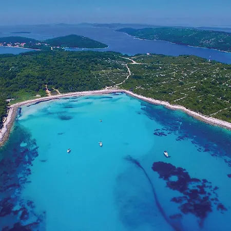 5 Bedroom Stunning In 度假居 Žman