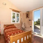 Holiday home Beautiful In