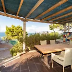 Beautiful In Holiday home *